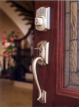 State Locksmith Services San Diego, CA 619-824-3439 State Locksmith Services San Diego, CA 619-824-3439